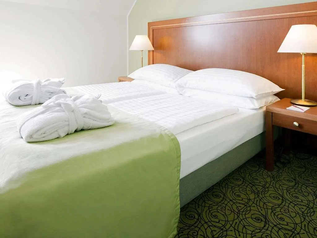 Hotel Mercure Wien Westbahnhof  Vienna