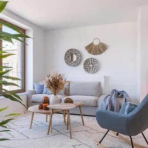 Vitalizée - Sunny&stylish With Terrace&nearby The In Belgique
