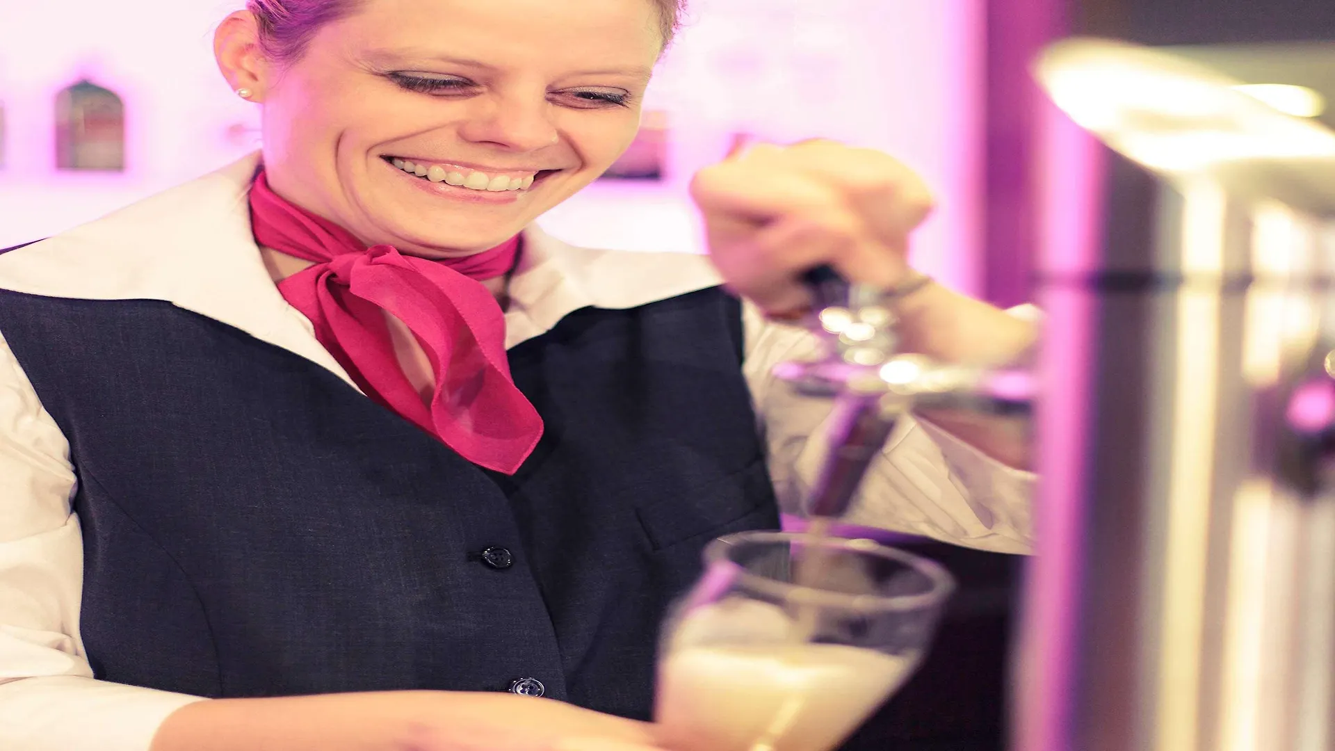 Hotel Mercure Wien Westbahnhof 4*, Viena Austria