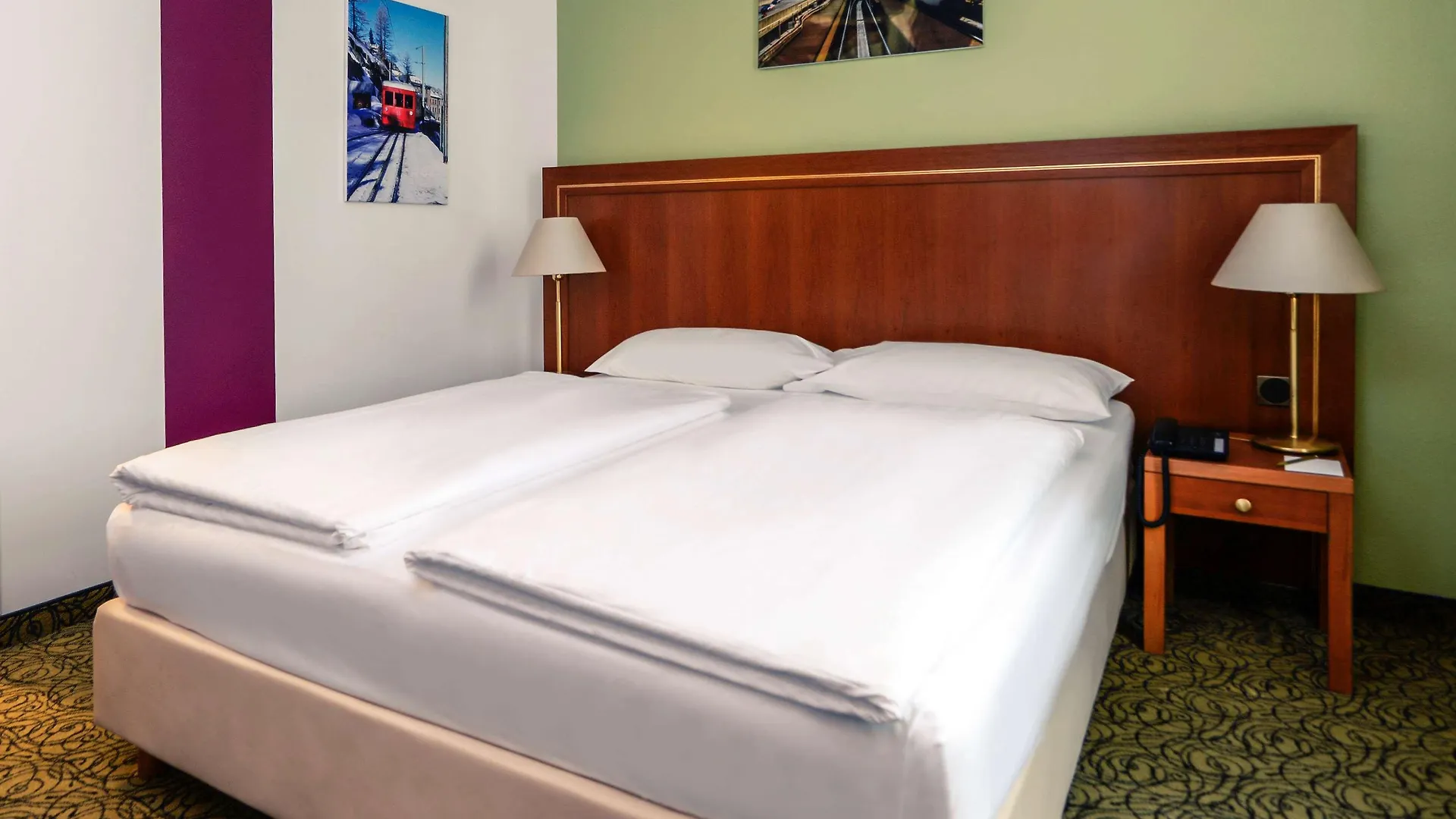 Hotel Mercure Wien Westbahnhof  Viena