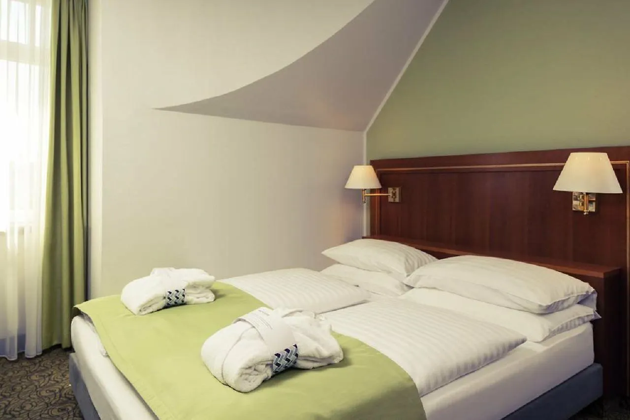 Hotel Mercure Wien Westbahnhof  Viena