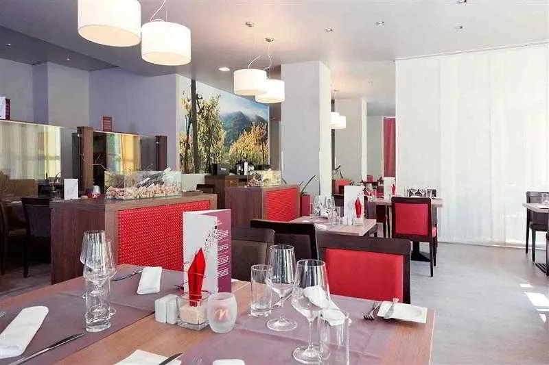 Hotel Mercure Wien Westbahnhof Vienna